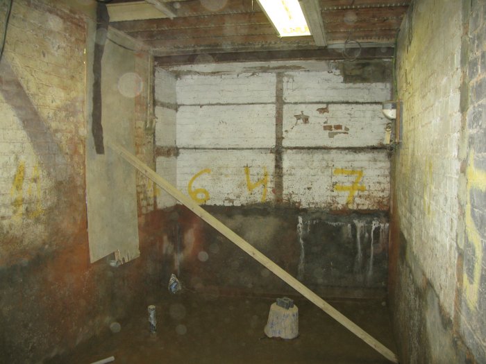 web Hertford_ underpinning - 22#FBB6